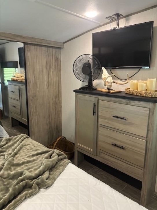 Additional sleeping area